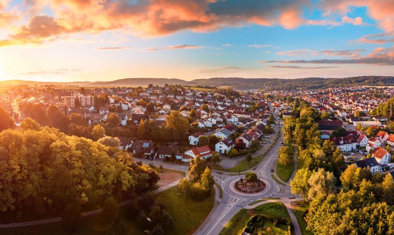 How To Choose The Right Neighborhood